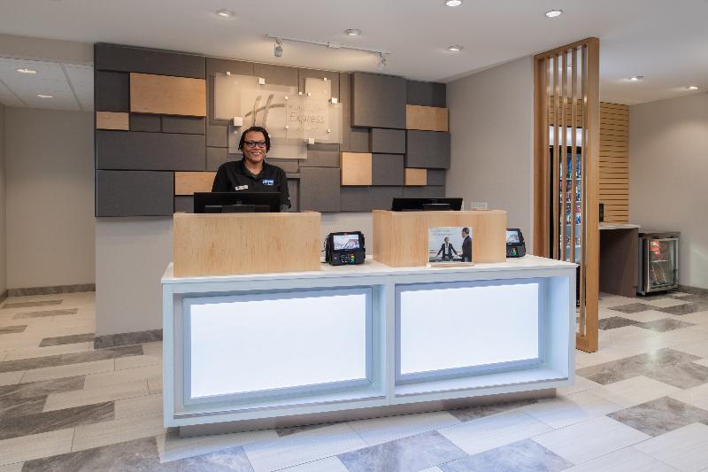 温哥华卡玛斯智选假日套房酒店 Camas 外观 照片
